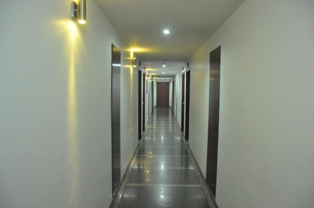 Hotel Deviram Palace Agra  Eksteriør billede